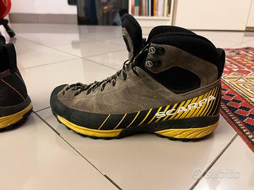 Scarpa da trekking “scarpa”