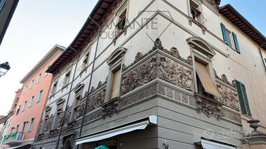 Appartamento in centro storico con giardino