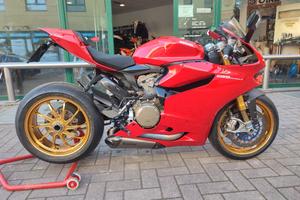 ducati Panigale 1199 s abs