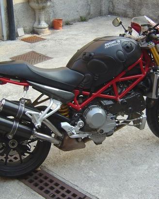 Thunder Carbon Ducati Monster S4RS Testastretta