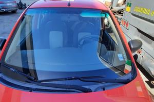 HYUNDAI I10 2009 - PARABREZZA ANTERIORE