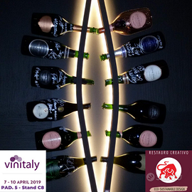 Portabottiglie da parete doppio a LED