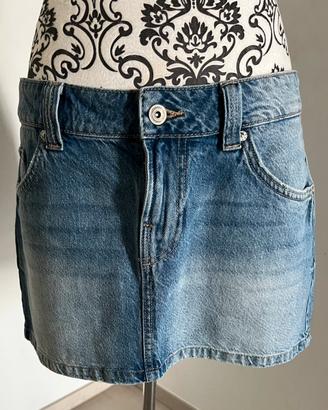 Minigonna in jeans Bershka Tg 40 EUR