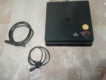 ps4 slim LEGGERE DESCRIZIONE