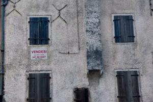 Casa a schiera da ristrutturare