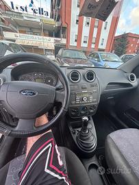 Ford fiesta 80000 chilometri