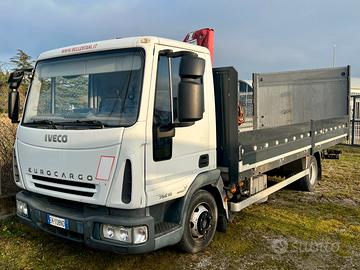 IVECO Eurocargo 75E18 cassone sponda gru