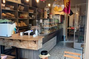 Panetteria frutta e verdura piccolo bar