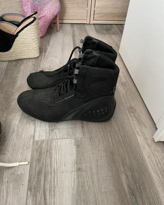 Scarpe tecniche moto