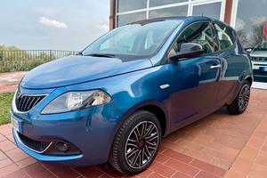 Lancia Ypsilon 1.0 FireFly 5 porte S&S Hybrid Gold