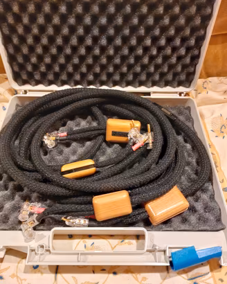 cavi di potenza HMS ARMONIA MT 3 CONNETTORI WBT  
