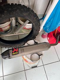 Silenziatore akrapovic  250/300 2t