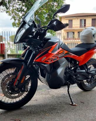 KTM 890 Adventure 