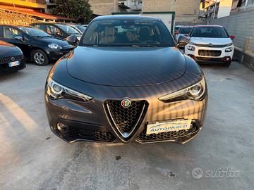 Alfa Romeo Stelvio 2.2 190CV