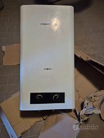 Scaldacqua Termotek C14A a camera aperta  14LT