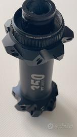 MOZZO DT SWISS 350 ANTERIORE