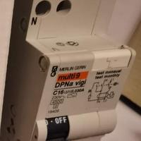 MERLIN GERIN 19405 Magnetotermico differenziale