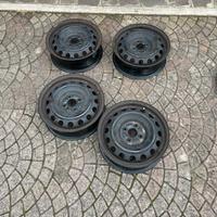 Cerchi e copricerchi Toyota