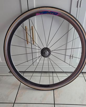 Ruota posteriore Vento Campagnolo