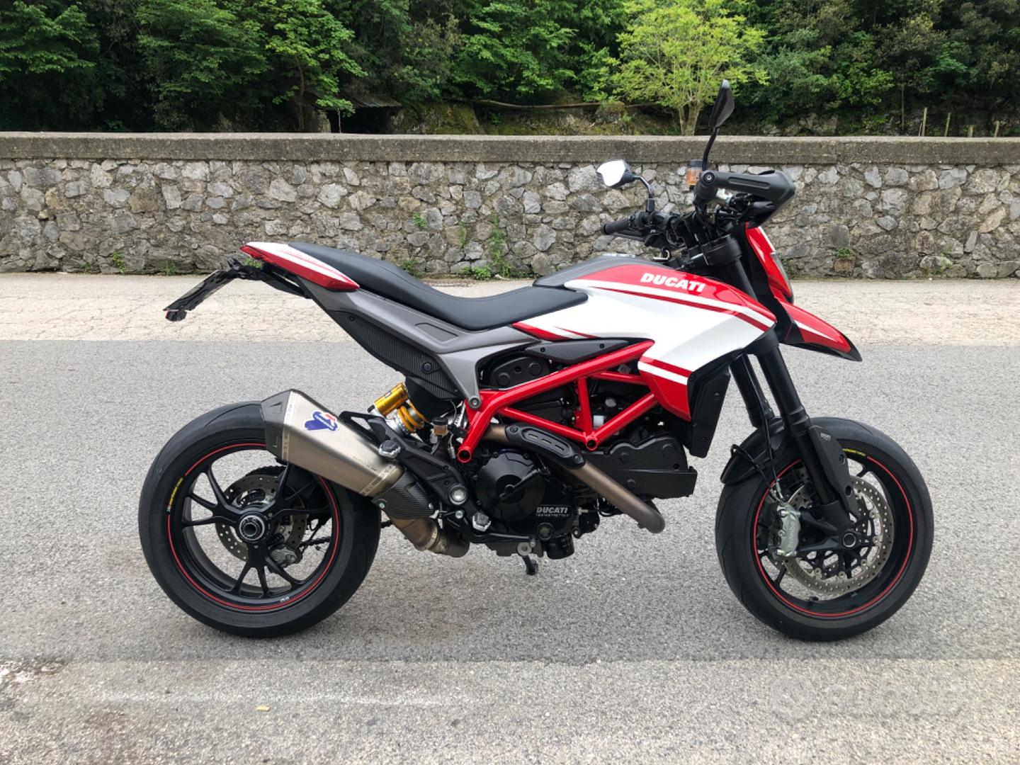 Ducati Hypermotard 821 2014 Moto e Scooter In vendita a Salerno