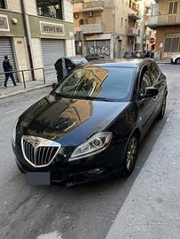 Lancia delta 2.0 mjt