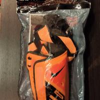 parastinchi Nike bambino size M/M