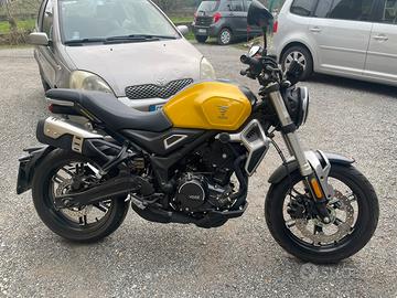 Voge 350AC