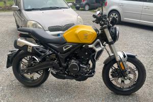 Voge 350AC