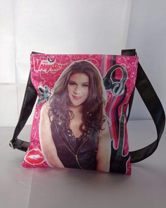 TRACOLLA CHICA VAMPIRO 22X30