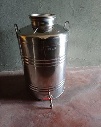 Contenitore per la conservazione dell'olio