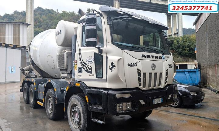 Betoniera ASTRA HD8 84.48 anno 2010 Euro 5