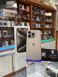 iPhone 15 Pro 256GB usato con garanzia 