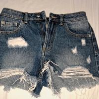 Pantaloncino di jeans