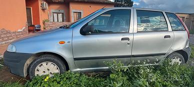 fiat punto benzina