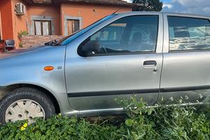 fiat punto benzina
