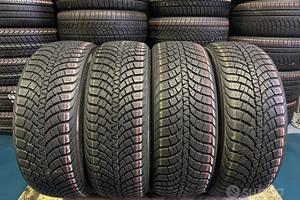 4 gomme 205 55 17 Kumho invernali