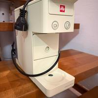 Macchinetta  per il caffe Illy