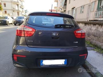 KIA Rio 3ª serie - 2016