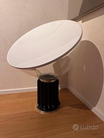 Flos Taccia nera 64,5 cm bull in vetro