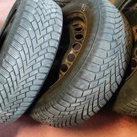 4 Gomme invernali con cerchi in ferro per Golf