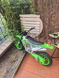 Moto elettrica 2-5 anni