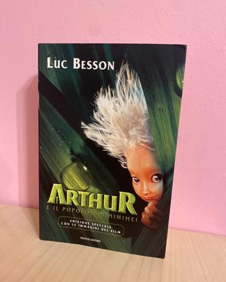 libro “arthur e il popolo dei minimei”