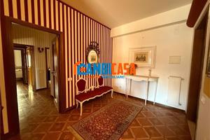 Via Sampolo - Signorile 5 Vani termo autonomo