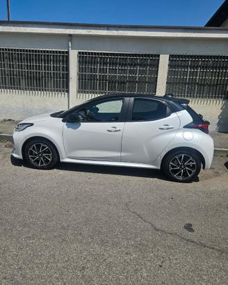 Toyota Yaris 1.5 Hybrid, serie MY22 (116CV)