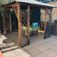 Elba bilocale con giardino gazebo vicino al mare