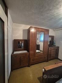 Coppia di cassettiera anni 20