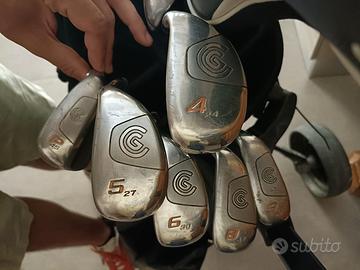 tre set di mazze da golf