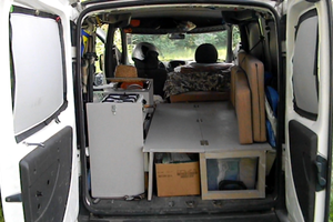 Fiat Doblò con kit minicamper