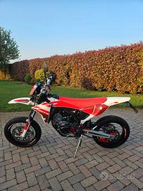 Fantic 125 Performance 2023, 6.296 km. Perfetta