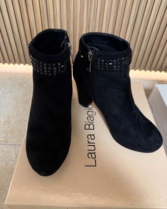 Stivaletti in pelle e camoscio